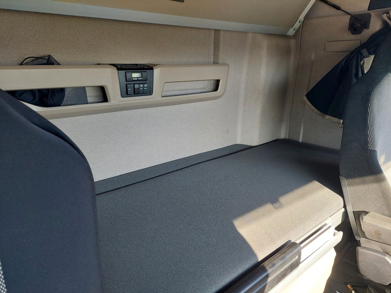 Τράκτορας MAN TGX 18.510 BLS 4x2 2-Kreis Hydraulik: φωτογραφία 24 Τράκτορας MAN TGX 18.510 BLS 4x2 2-Kreis Hydraulik: φωτογραφία 24