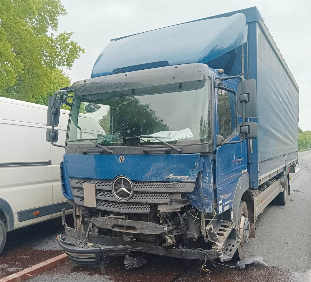 Mercedes-Benz Atego 1224L 4x2 LBW UNFALL!!! - Φορτηγό μουσαμάς: φωτογραφία 1 Mercedes-Benz Atego 1224L 4x2 LBW UNFALL!!! - Φορτηγό μουσαμάς: φωτογραφία 1