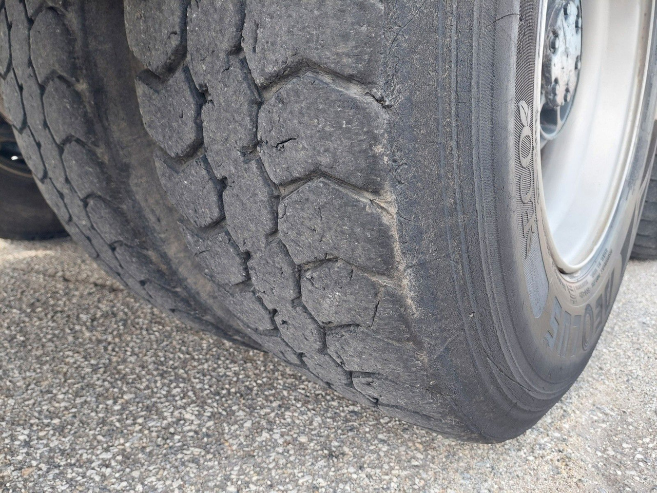 Φορτηγό ανατρεπόμενο Volvo FMX 460 Meiller Bordmatik 6x4: φωτογραφία 28