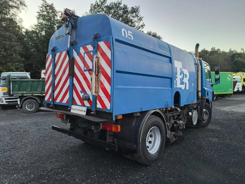 DAF CF 75.250 DRIVING CONDITION - SWEEPER NEEDS REPAIRMENT - Σάρωθρο δρόμων: φωτογραφία 5 DAF CF 75.250 DRIVING CONDITION - SWEEPER NEEDS REPAIRMENT - Σάρωθρο δρόμων: φωτογραφία 5