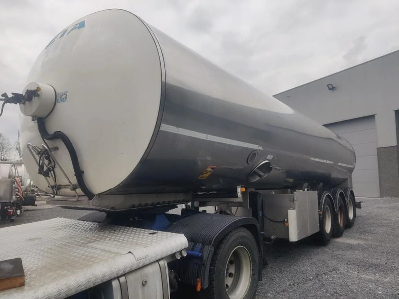 ETA TANK FOR MILK / WATER - 29000 L - STAINLESS STEEL/INOX - Επικαθήμενο βυτίο: φωτογραφία 1 ETA TANK FOR MILK / WATER - 29000 L - STAINLESS STEEL/INOX - Επικαθήμενο βυτίο: φωτογραφία 1