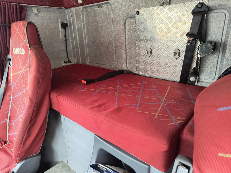 Φορτηγό κόφα Iveco Stralis 310 CASE + D'HOLLANDIA 1500 KG - 224125 KM: φωτογραφία 10