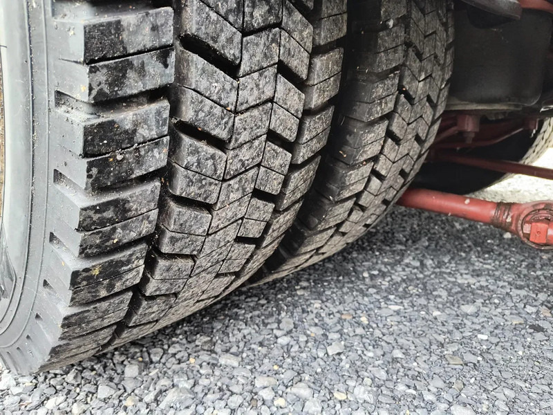 Φορτηγό κόφα Iveco Stralis 310 CASE + D'HOLLANDIA 1500 KG - 224125 KM: φωτογραφία 15