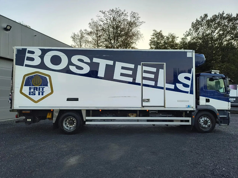 MAN TGM 18.250 2 COMPARTMENTS - 2000KG TAIL LIFT - PROBLEM COOLING UNIT - Φορτηγό ψυγείο: φωτογραφία 4 MAN TGM 18.250 2 COMPARTMENTS - 2000KG TAIL LIFT - PROBLEM COOLING UNIT - Φορτηγό ψυγείο: φωτογραφία 4