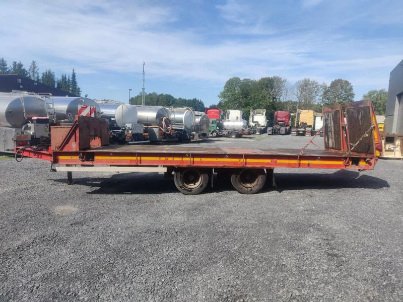 MOL 2 AXLES TIPPING TRAILER WITH RAMPS - Ρυμούλκα με χαμηλό δάπεδο: φωτογραφία 4 MOL 2 AXLES TIPPING TRAILER WITH RAMPS - Ρυμούλκα με χαμηλό δάπεδο: φωτογραφία 4