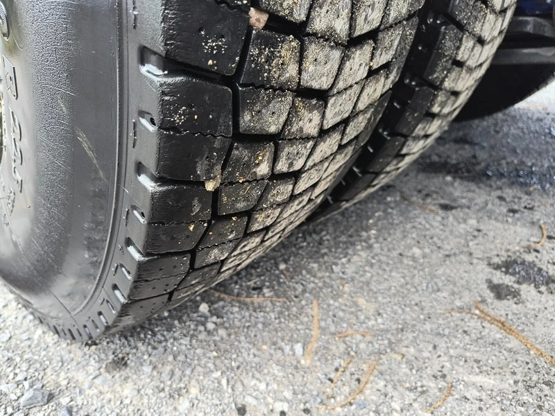 Φορτηγό βυτιοφόρο για τη μεταφορά καυσίμων Renault Premium 310 DXI CARBURANT / FUEL 13500L - 4 COMP: φωτογραφία 15 Φορτηγό βυτιοφόρο για τη μεταφορά καυσίμων Renault Premium 310 DXI CARBURANT / FUEL 13500L - 4 COMP: φωτογραφία 15