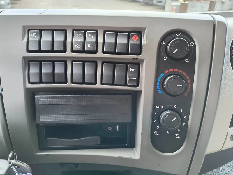 Μίσθωση Renault Premium 310 DXI - CARBURANT / FUEL 13500L - 4 COMP Renault Premium 310 DXI - CARBURANT / FUEL 13500L - 4 COMP: φωτογραφία 11 Μίσθωση Renault Premium 310 DXI - CARBURANT / FUEL 13500L - 4 COMP Renault Premium 310 DXI - CARBURANT / FUEL 13500L - 4 COMP: φωτογραφία 11