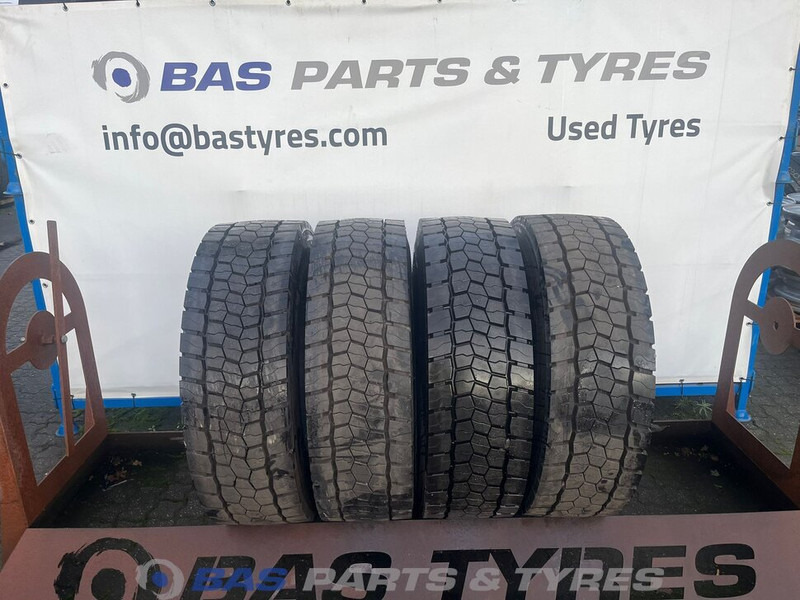 Bridgestone Bridgestone 315/70R22.5 DURAVIS R-DRIVE002 154/150 M+S 3PMSF gebruikte set - Ελαστικό για Φορτηγό: φωτογραφία 1 Bridgestone Bridgestone 315/70R22.5 DURAVIS R-DRIVE002 154/150 M+S 3PMSF gebruikte set - Ελαστικό για Φορτηγό: φωτογραφία 1