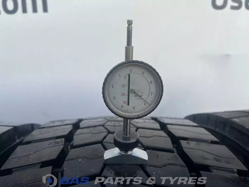 Bridgestone Bridgestone 315/70R22.5 DURAVIS R-DRIVE002 154/150 M+S 3PMSF gebruikte set - Ελαστικό για Φορτηγό: φωτογραφία 3 Bridgestone Bridgestone 315/70R22.5 DURAVIS R-DRIVE002 154/150 M+S 3PMSF gebruikte set - Ελαστικό για Φορτηγό: φωτογραφία 3