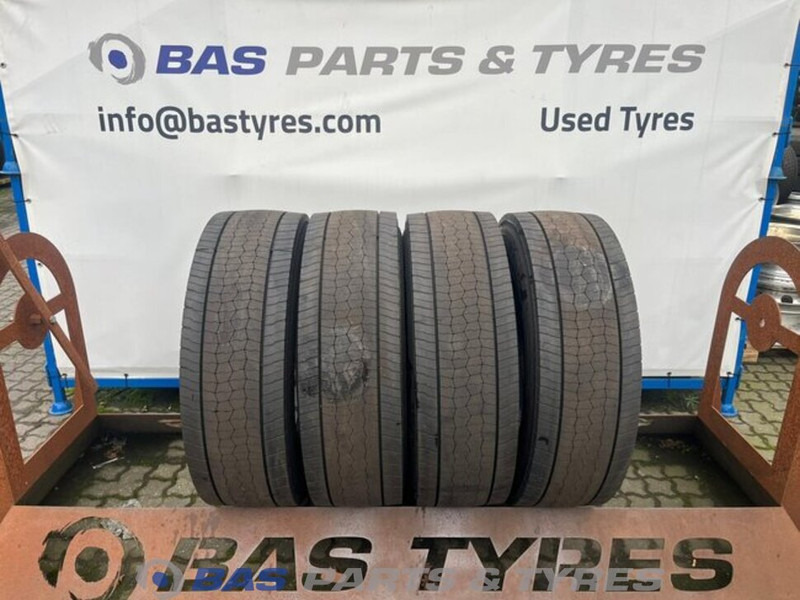 Bridgestone Bridgestone 315/70R22.5 Ecopia Drive Enliten 154/150 M+S 3PMSF gebruikte set - Ελαστικό για Φορτηγό: φωτογραφία 1 Bridgestone Bridgestone 315/70R22.5 Ecopia Drive Enliten 154/150 M+S 3PMSF gebruikte set - Ελαστικό για Φορτηγό: φωτογραφία 1