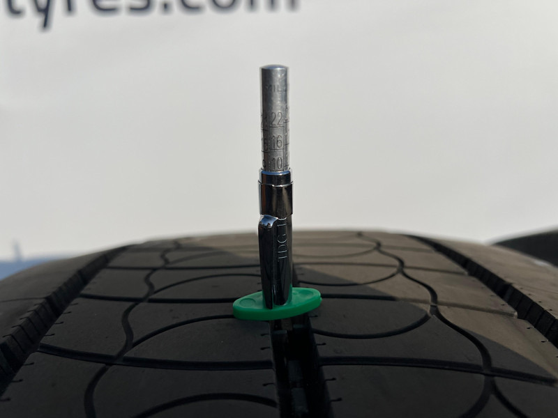 Bridgestone Bridgestone 315/70R22.5 H-STEER002 ECOPIA 156/154 M M+S 3PMSF gebruikte set - Ελαστικό για Φορτηγό: φωτογραφία 3 Bridgestone Bridgestone 315/70R22.5 H-STEER002 ECOPIA 156/154 M M+S 3PMSF gebruikte set - Ελαστικό για Φορτηγό: φωτογραφία 3