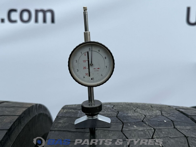 Bridgestone Bridgestone 315/80R22.5 Ecopia Drive Enliten 154/150 M+S 3PMSF gebruikte set - Ελαστικό για Φορτηγό: φωτογραφία 3 Bridgestone Bridgestone 315/80R22.5 Ecopia Drive Enliten 154/150 M+S 3PMSF gebruikte set - Ελαστικό για Φορτηγό: φωτογραφία 3