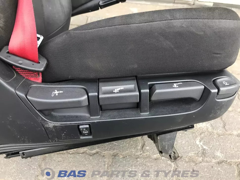 DAF CF Euro 6 Chauffeursstoel DAF 2104662 - Kάθισμα για Φορτηγό: φωτογραφία 5 DAF CF Euro 6 Chauffeursstoel DAF 2104662 - Kάθισμα για Φορτηγό: φωτογραφία 5
