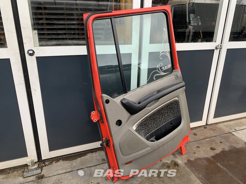 DAF XF105 - Πόρτα και ανταλλακτικά για Φορτηγό: φωτογραφία 3 DAF XF105 - Πόρτα και ανταλλακτικά για Φορτηγό: φωτογραφία 3