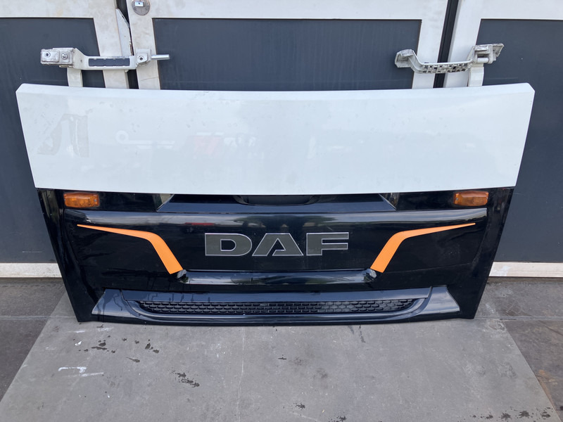 DAF XF106 - Μάσκα ψυγείου για Φορτηγό: φωτογραφία 1 DAF XF106 - Μάσκα ψυγείου για Φορτηγό: φωτογραφία 1