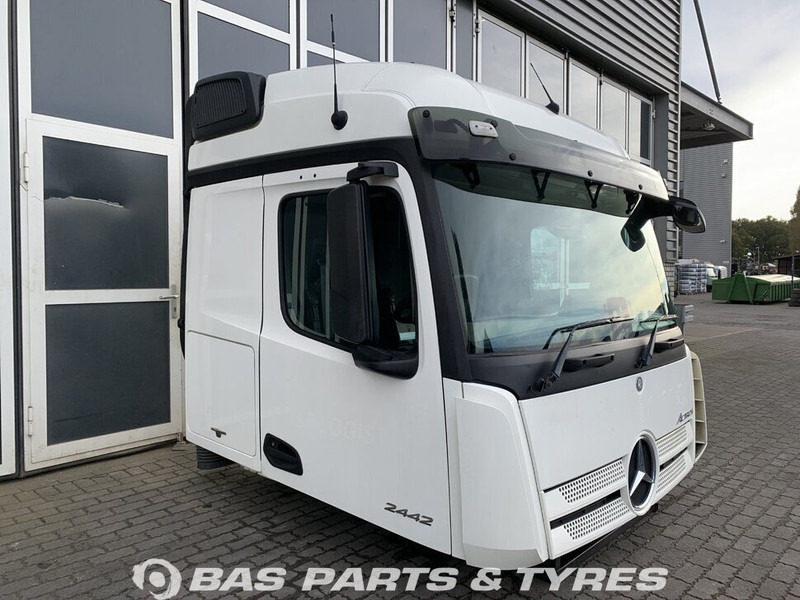 Mercedes-Benz Actros MP4 Mercedes StreamSpace L-cab L2H2 A 000 600 01 01 - Καμπίνα και εσωτερικό για Φορτηγό: φωτογραφία 2 Mercedes-Benz Actros MP4 Mercedes StreamSpace L-cab L2H2 A 000 600 01 01 - Καμπίνα και εσωτερικό για Φορτηγό: φωτογραφία 2