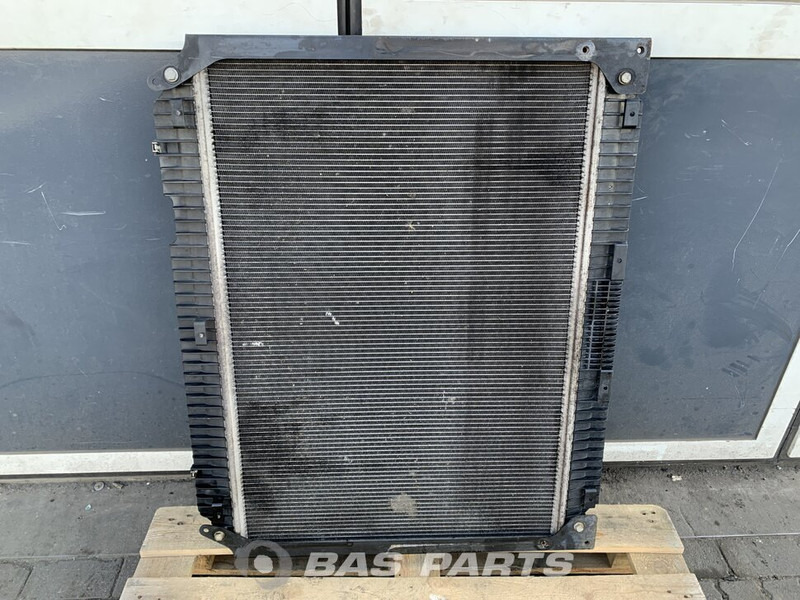 Mercedes-Benz Antos MP4 Radiator Mercedes OM936LA 240 A 960 500 29 01 - Ψυγείο αυτοκίνητο για Φορτηγό: φωτογραφία 1 Mercedes-Benz Antos MP4 Radiator Mercedes OM936LA 240 A 960 500 29 01 - Ψυγείο αυτοκίνητο για Φορτηγό: φωτογραφία 1