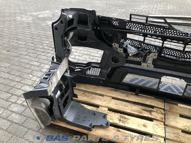 Mercedes-Benz Antos MP4 - Προφυλακτήρας για Φορτηγό: φωτογραφία 4 Mercedes-Benz Antos MP4 - Προφυλακτήρας για Φορτηγό: φωτογραφία 4