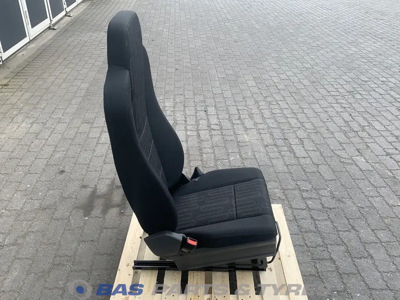 Mercedes-Benz Atego MP4 - Kάθισμα για Φορτηγό: φωτογραφία 2 Mercedes-Benz Atego MP4 - Kάθισμα για Φορτηγό: φωτογραφία 2