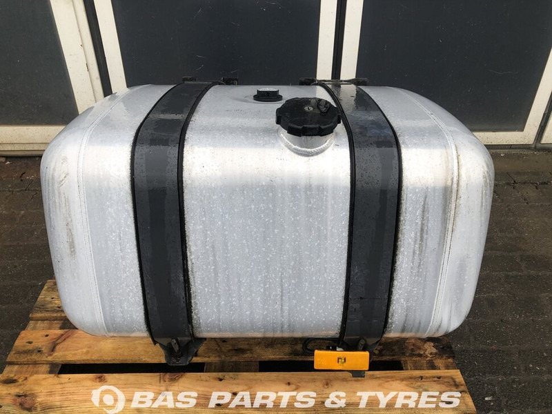 Mercedes-Benz Brandstoftank Mercedes 330 Liter A 960 470 21 03 - Ρεζερβουάρ καυσίμου για Φορτηγό: φωτογραφία 1 Mercedes-Benz Brandstoftank Mercedes 330 Liter A 960 470 21 03 - Ρεζερβουάρ καυσίμου για Φορτηγό: φωτογραφία 1