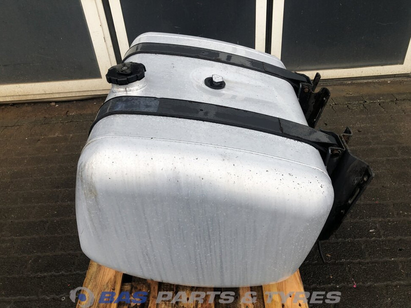 Mercedes-Benz Brandstoftank Mercedes 330 Liter A 960 470 21 03 - Ρεζερβουάρ καυσίμου για Φορτηγό: φωτογραφία 4 Mercedes-Benz Brandstoftank Mercedes 330 Liter A 960 470 21 03 - Ρεζερβουάρ καυσίμου για Φορτηγό: φωτογραφία 4