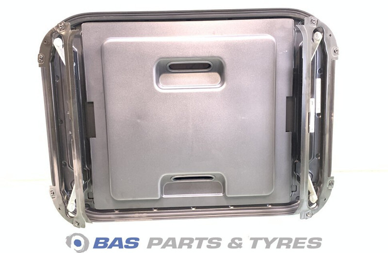 Mercedes-Benz Dakluik Mercedes A 943 830 04 42 - Αλεξήλιο για Φορτηγό: φωτογραφία 2 Mercedes-Benz Dakluik Mercedes A 943 830 04 42 - Αλεξήλιο για Φορτηγό: φωτογραφία 2