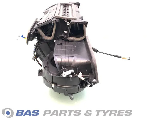 Mercedes-Benz verwarmingsunit Mercedes A 002 830 20 60 - Θέρμανση/ Εξαερισμός για Φορτηγό: φωτογραφία 2 Mercedes-Benz verwarmingsunit Mercedes A 002 830 20 60 - Θέρμανση/ Εξαερισμός για Φορτηγό: φωτογραφία 2