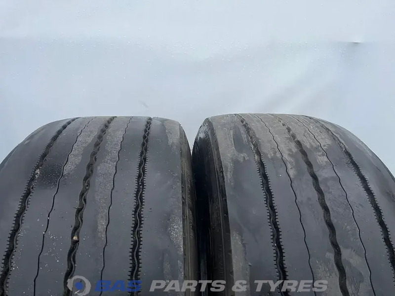 Michelin Michelin 385/55R22.5 X Multi F 160 K M+S 3PMSF gebruikte set - Ελαστικό για Φορτηγό: φωτογραφία 2 Michelin Michelin 385/55R22.5 X Multi F 160 K M+S 3PMSF gebruikte set - Ελαστικό για Φορτηγό: φωτογραφία 2
