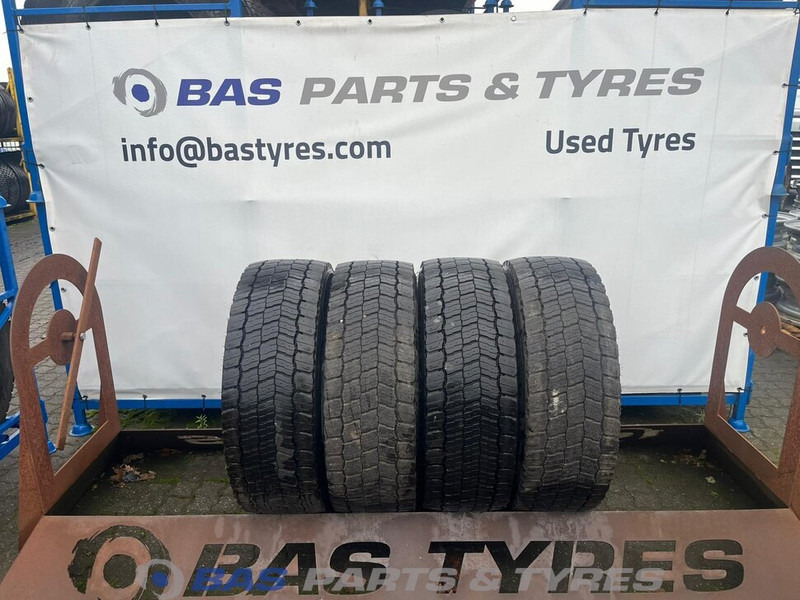 Michelin Remix Michelin Remix 295/60R22.5 X Multi D 150/147 M+S 3PMSF gebruikte set - Ελαστικό για Φορτηγό: φωτογραφία 1 Michelin Remix Michelin Remix 295/60R22.5 X Multi D 150/147 M+S 3PMSF gebruikte set - Ελαστικό για Φορτηγό: φωτογραφία 1