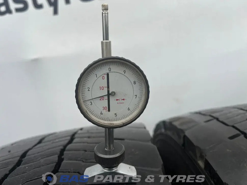 Michelin Remix Michelin Remix 315/70R22.5 X Multi D 154/150 M+S 3PMSF gebruikte set - Ελαστικό για Φορτηγό: φωτογραφία 3 Michelin Remix Michelin Remix 315/70R22.5 X Multi D 154/150 M+S 3PMSF gebruikte set - Ελαστικό για Φορτηγό: φωτογραφία 3