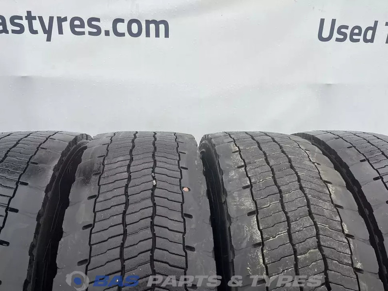 Michelin Remix Michelin Remix 315/70R22.5 X Multi D 154/150 M+S 3PMSF gebruikte set - Ελαστικό για Φορτηγό: φωτογραφία 2 Michelin Remix Michelin Remix 315/70R22.5 X Multi D 154/150 M+S 3PMSF gebruikte set - Ελαστικό για Φορτηγό: φωτογραφία 2