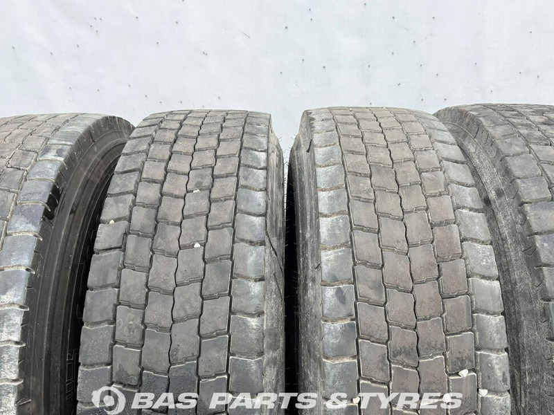 Pirelli - Ελαστικό για Φορτηγό: φωτογραφία 2 Pirelli - Ελαστικό για Φορτηγό: φωτογραφία 2