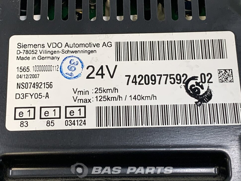 Renault Premium Euro 4-5 - Ταμπλό αυτοκινήτου για Φορτηγό: φωτογραφία 3 Renault Premium Euro 4-5 - Ταμπλό αυτοκινήτου για Φορτηγό: φωτογραφία 3