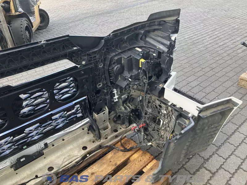 Renault T-Serie Evolution Bumper Renault 7423645386 - Προφυλακτήρας για Φορτηγό: φωτογραφία 4 Renault T-Serie Evolution Bumper Renault 7423645386 - Προφυλακτήρας για Φορτηγό: φωτογραφία 4