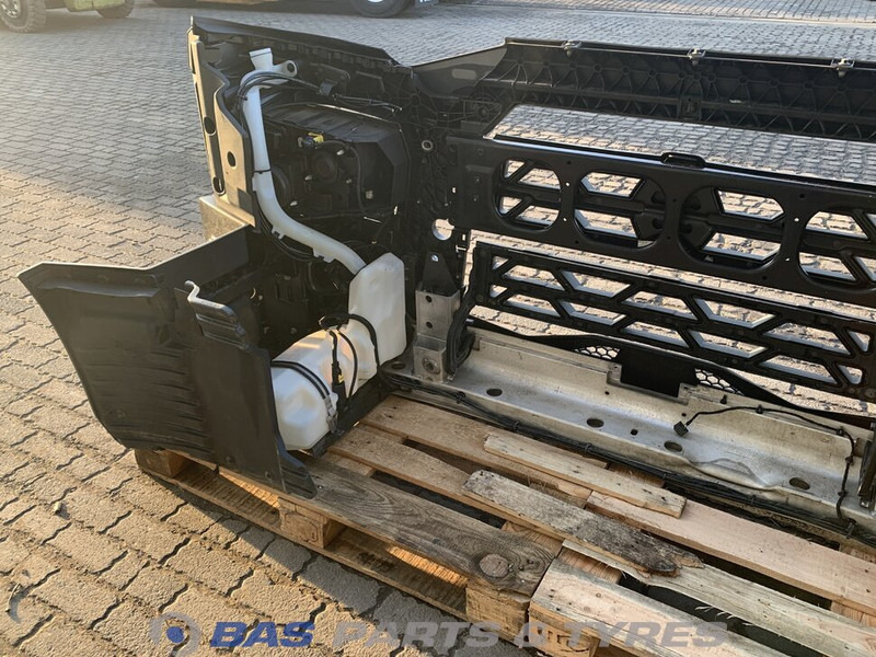 Renault T-Serie - Προφυλακτήρας για Φορτηγό: φωτογραφία 4 Renault T-Serie - Προφυλακτήρας για Φορτηγό: φωτογραφία 4