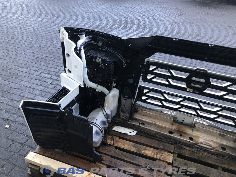 Renault T-Serie - Προφυλακτήρας για Φορτηγό: φωτογραφία 4 Renault T-Serie - Προφυλακτήρας για Φορτηγό: φωτογραφία 4