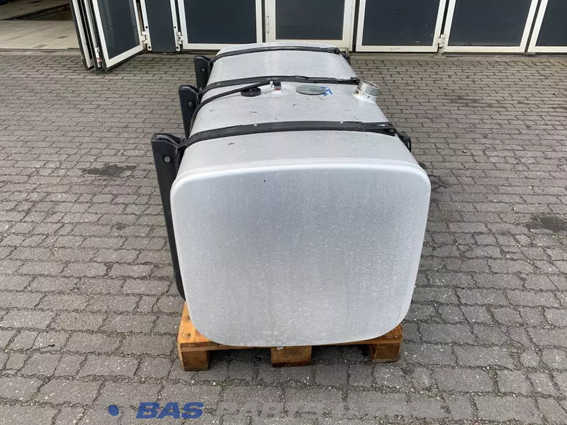 Scania Brandstoftank Scania 600 Liter 1871191 - Ρεζερβουάρ καυσίμου για Φορτηγό: φωτογραφία 4 Scania Brandstoftank Scania 600 Liter 1871191 - Ρεζερβουάρ καυσίμου για Φορτηγό: φωτογραφία 4