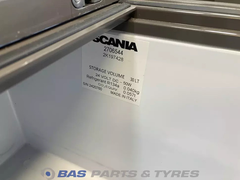 Scania R-Serie NextGen Koelkast Scania 30 Liter 2706544 - Ανταλλακτικό για Φορτηγό: φωτογραφία 4 Scania R-Serie NextGen Koelkast Scania 30 Liter 2706544 - Ανταλλακτικό για Φορτηγό: φωτογραφία 4