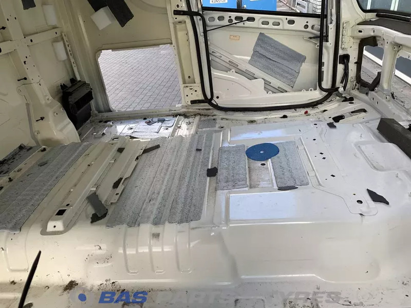 Scania R-Serie NextGen Scania CR-20 Highline L3H2 2044113 - Καμπίνα και εσωτερικό για Φορτηγό: φωτογραφία 5 Scania R-Serie NextGen Scania CR-20 Highline L3H2 2044113 - Καμπίνα και εσωτερικό για Φορτηγό: φωτογραφία 5