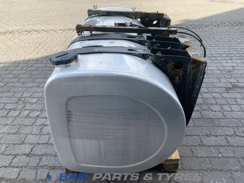 Volvo Brandstoftank Volvo 550 Liter G0000130 - Ρεζερβουάρ καυσίμου για Φορτηγό: φωτογραφία 2 Volvo Brandstoftank Volvo 550 Liter G0000130 - Ρεζερβουάρ καυσίμου για Φορτηγό: φωτογραφία 2