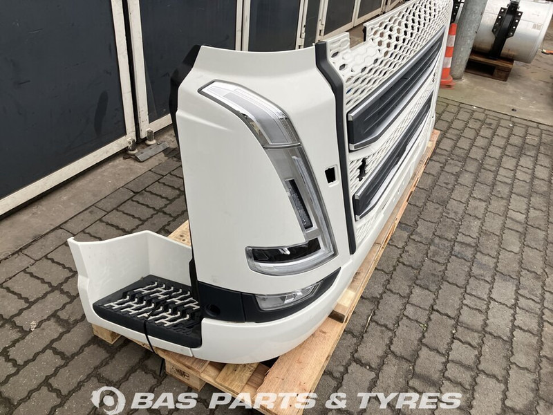 Volvo FH4B - Προφυλακτήρας για Φορτηγό: φωτογραφία 3 Volvo FH4B - Προφυλακτήρας για Φορτηγό: φωτογραφία 3