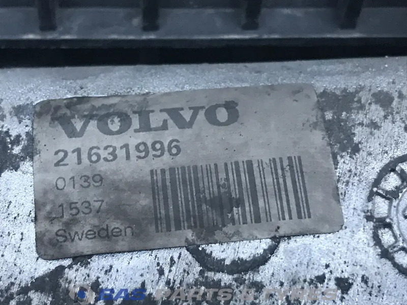 Volvo FH4 - Ψυγείο αυτοκίνητο για Φορτηγό: φωτογραφία 4 Volvo FH4 - Ψυγείο αυτοκίνητο για Φορτηγό: φωτογραφία 4