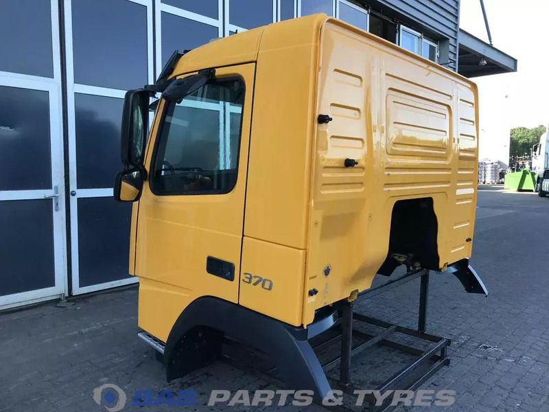 Volvo FM4 Volvo Day Cab L1EH1 3175942 - Καμπίνα και εσωτερικό για Φορτηγό: φωτογραφία 3 Volvo FM4 Volvo Day Cab L1EH1 3175942 - Καμπίνα και εσωτερικό για Φορτηγό: φωτογραφία 3