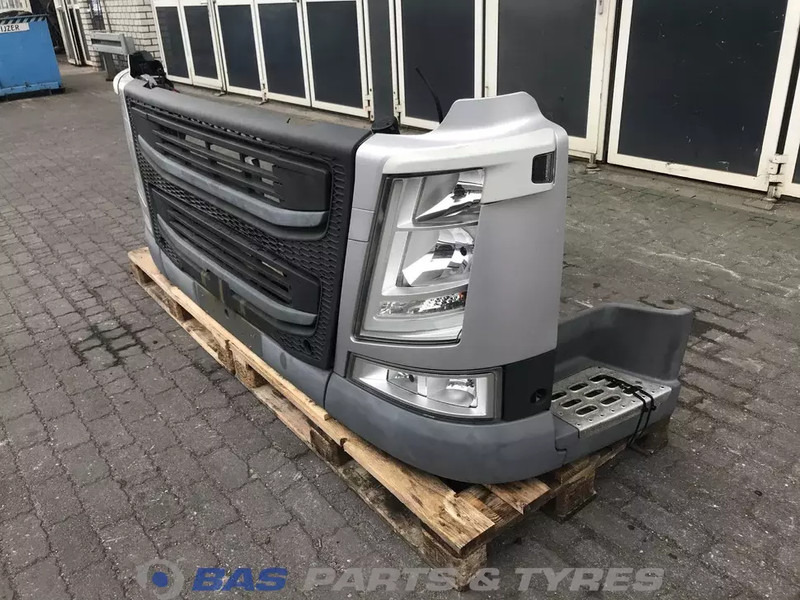 Volvo FM4 - Προφυλακτήρας για Φορτηγό: φωτογραφία 2 Volvo FM4 - Προφυλακτήρας για Φορτηγό: φωτογραφία 2