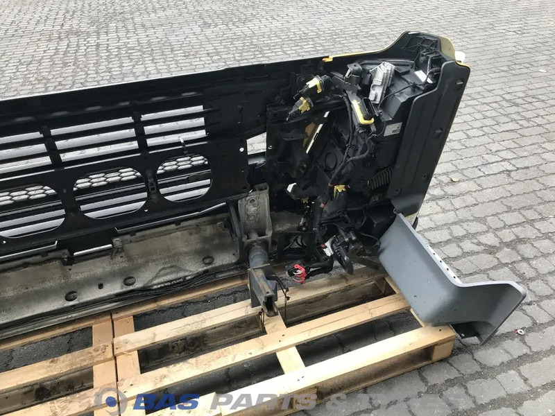 Volvo FM4 - Προφυλακτήρας για Φορτηγό: φωτογραφία 5 Volvo FM4 - Προφυλακτήρας για Φορτηγό: φωτογραφία 5