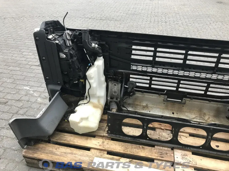 Volvo FM4 - Προφυλακτήρας για Φορτηγό: φωτογραφία 4 Volvo FM4 - Προφυλακτήρας για Φορτηγό: φωτογραφία 4