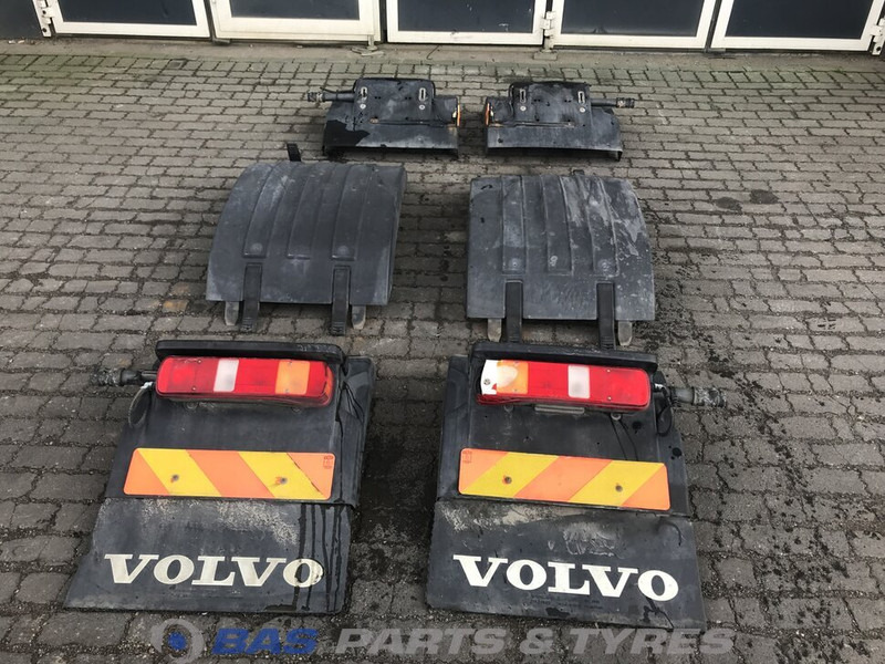 Volvo FM4 - Αμάξωμα και εξωτερικό για Φορτηγό: φωτογραφία 1 Volvo FM4 - Αμάξωμα και εξωτερικό για Φορτηγό: φωτογραφία 1