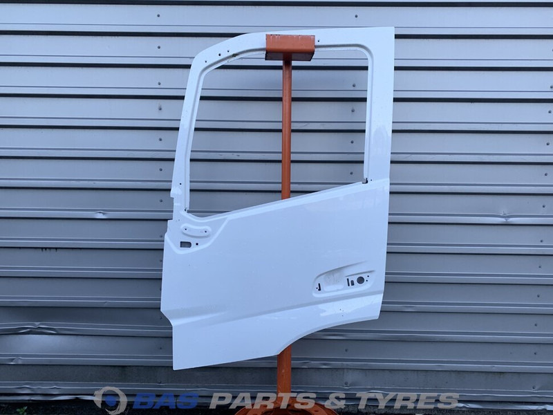 Volvo FM5 - Πόρτα και ανταλλακτικά για Φορτηγό: φωτογραφία 1 Volvo FM5 - Πόρτα και ανταλλακτικά για Φορτηγό: φωτογραφία 1
