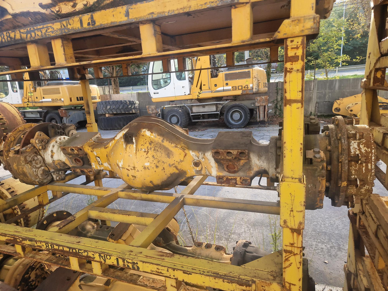 EJE DELANTERO/TRASERO DE VOLVO A25C - Αξονας και ανταλλακτικά για Κατασκευή μηχανήματα: φωτογραφία 2 EJE DELANTERO/TRASERO DE VOLVO A25C - Αξονας και ανταλλακτικά για Κατασκευή μηχανήματα: φωτογραφία 2