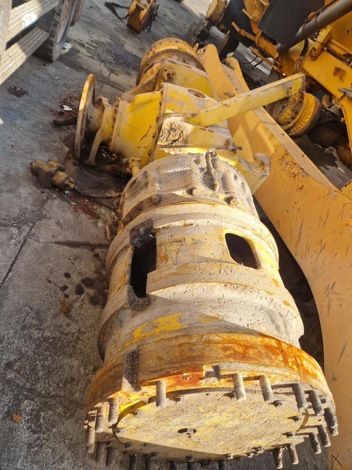 EJE TRASERO KOMATSU KWA055HD-4 - Αξονας και ανταλλακτικά για Κατασκευή μηχανήματα: φωτογραφία 2 EJE TRASERO KOMATSU KWA055HD-4 - Αξονας και ανταλλακτικά για Κατασκευή μηχανήματα: φωτογραφία 2
